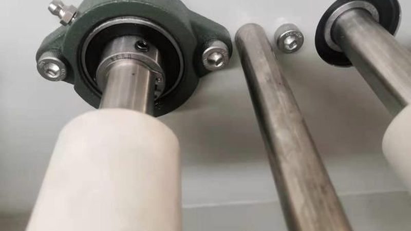 研磨丝杠与冷轧丝杠：耐用性的本质差异